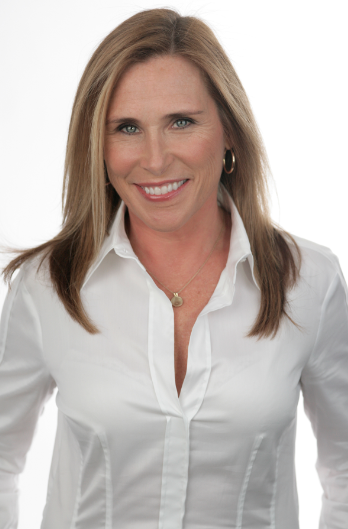 Brooke-white-shirt